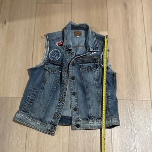 American Eagle Outfitters Blue Denim Vest